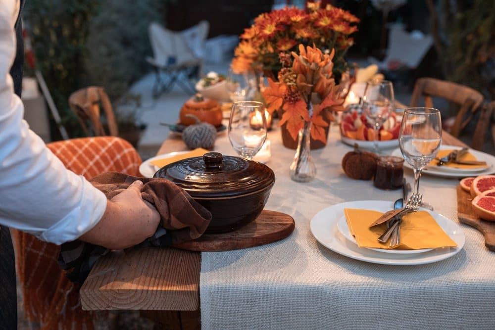 Grazie, Around the Table